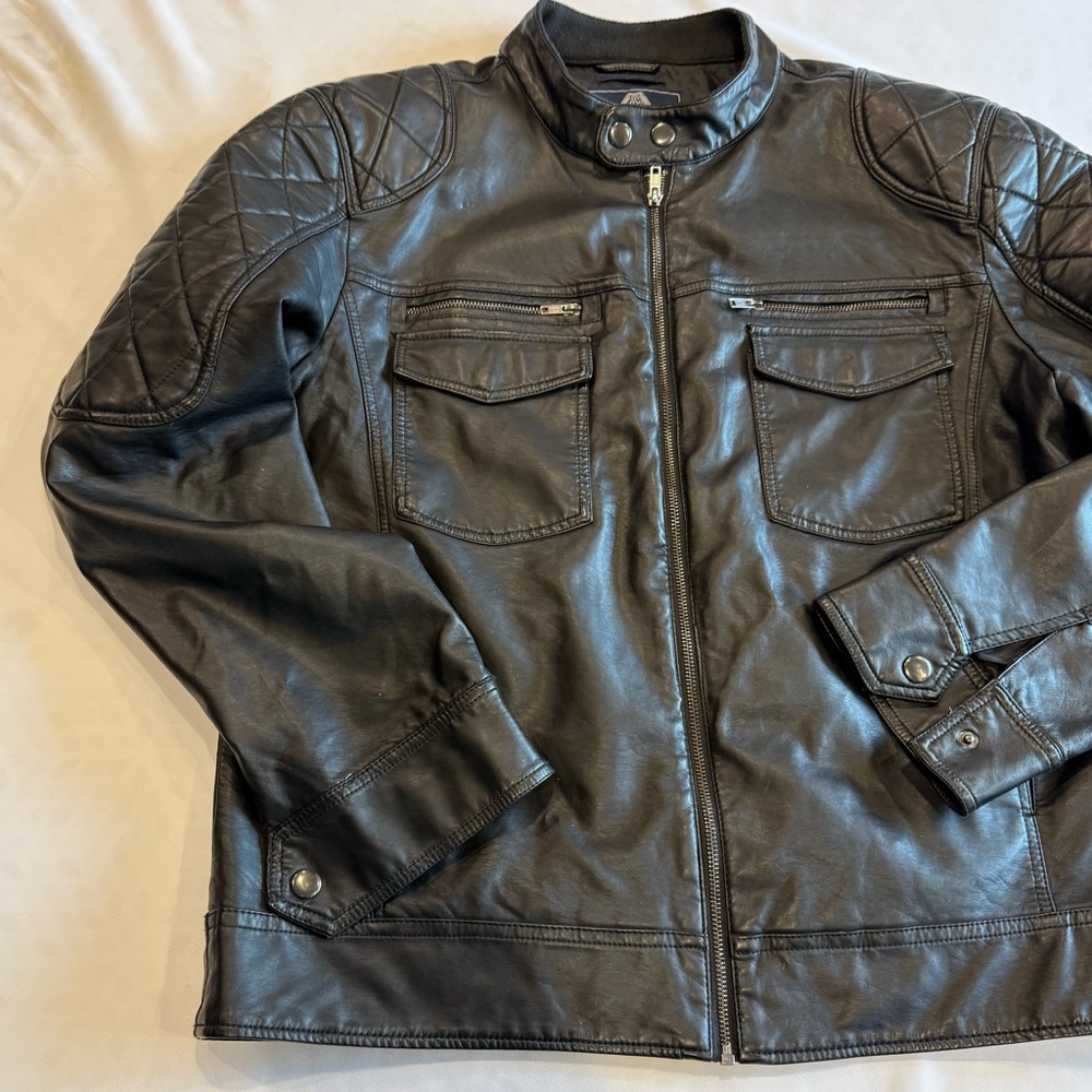 American Rag Men's Black Faux Leather‎ Jacket - Picture 4 of 13